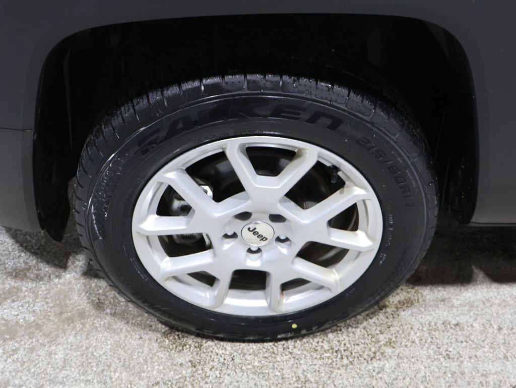 Used 2022 Jeep Renegade Latitude image 8