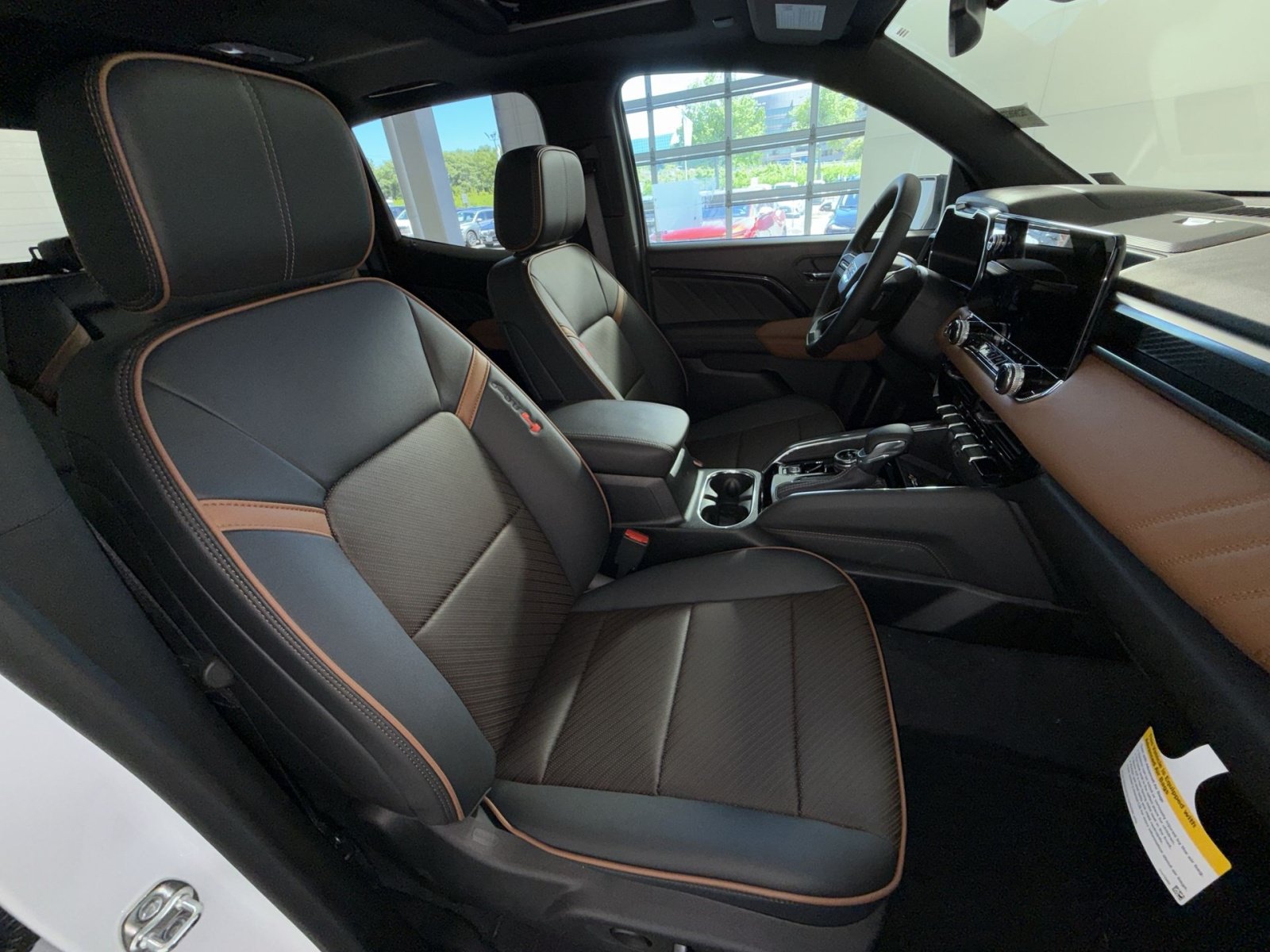 New 2026 GMC Canyon AT4 w/ Technology Plus Package AWD/4WD image 28