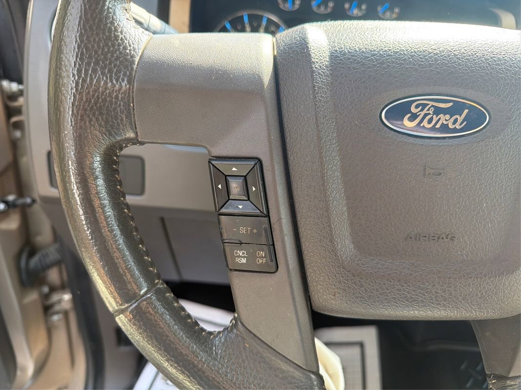 Used 2014 Ford F150 XLT w/ XLT Chrome Package image 45