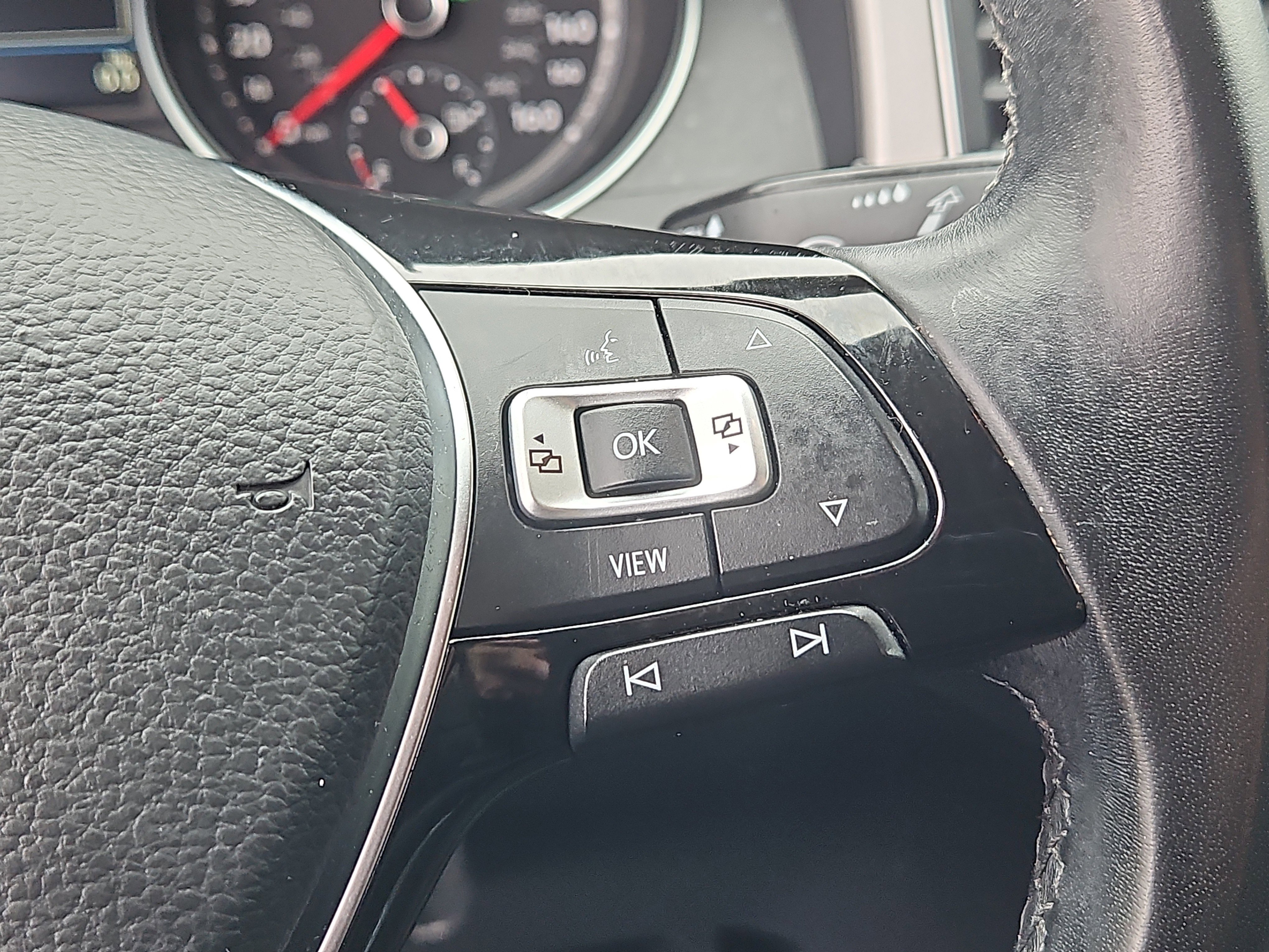 Used 2019 Volkswagen Atlas SE AWD/4WD image 18