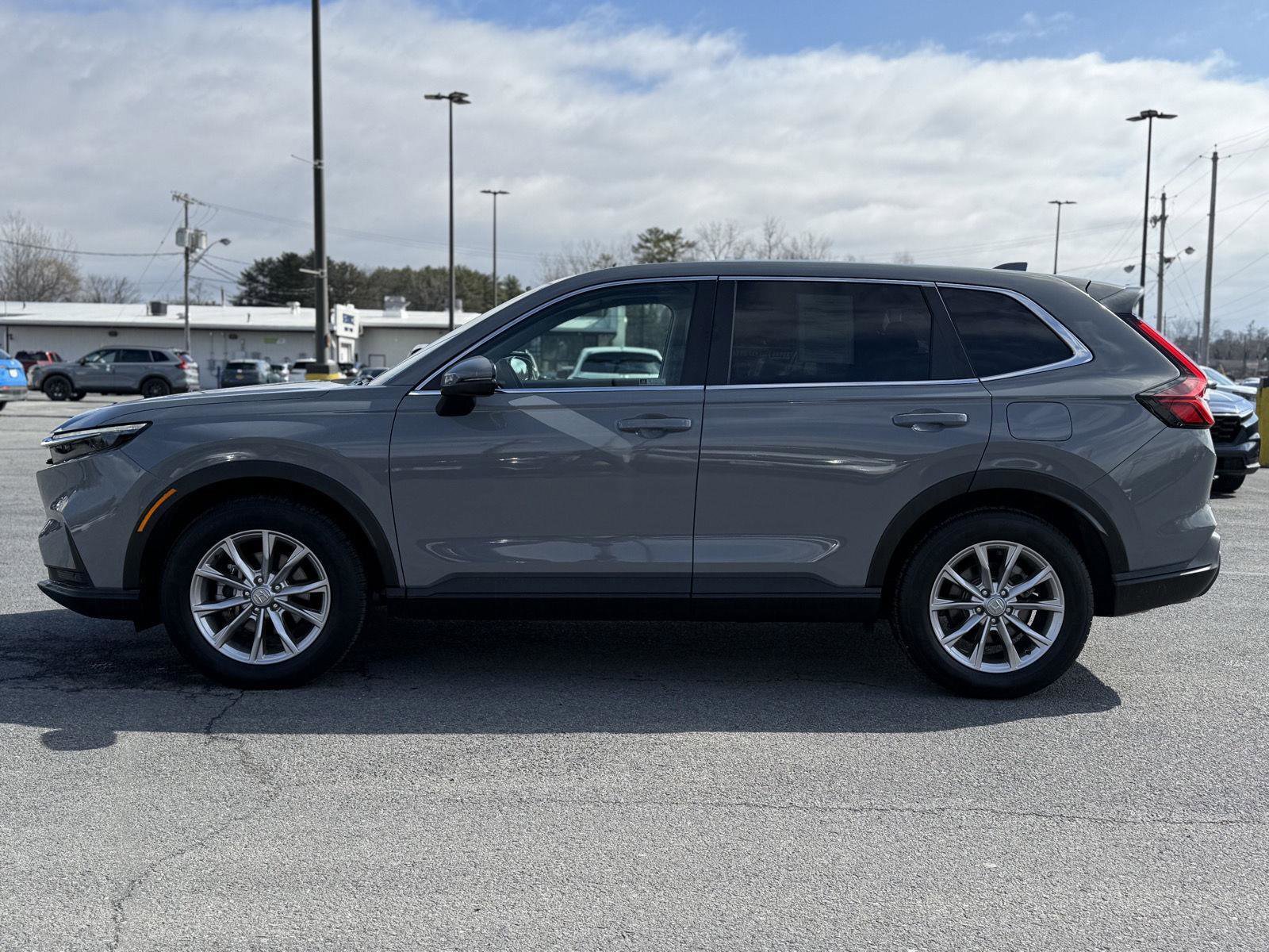 Used 2023 Honda CR-V EX-L image 8