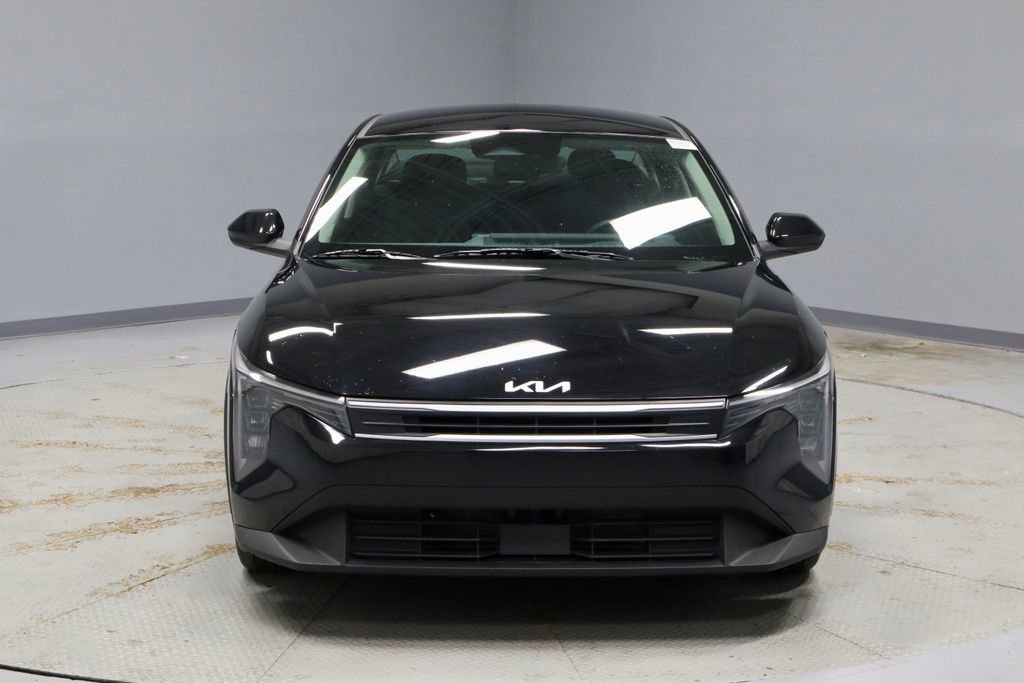 Used 2025 Kia K4 LXS image 6