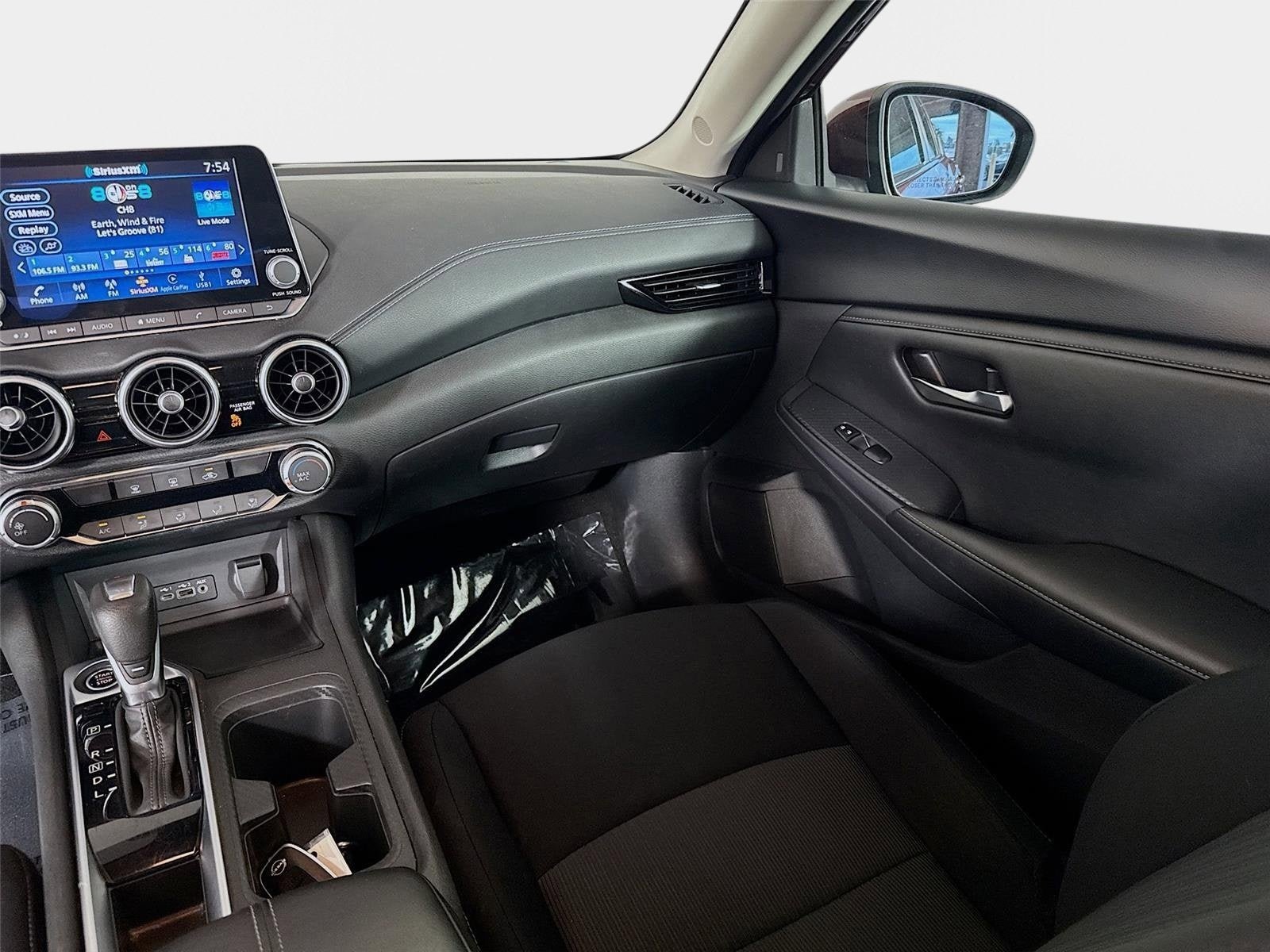 Certified 2024 Nissan Sentra SV FWD image 22