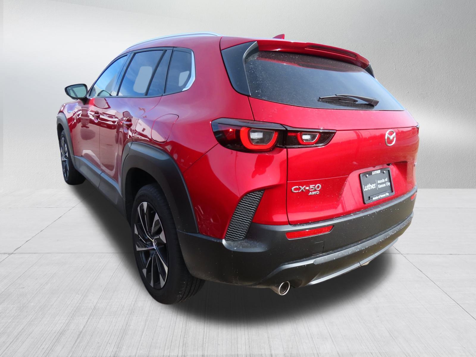Used 2025 MAZDA CX-50 2.5 Hybrid w/ Premium Plus Pkg image 4