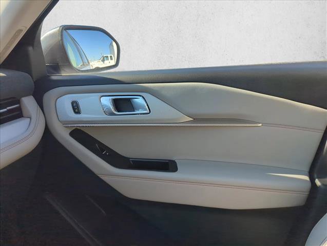 New 2025 Ford Explorer Active w/ Active Comfort Package image 19