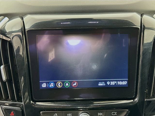 Used 2021 Chevrolet Traverse LT w/ LT Premium Package image 14