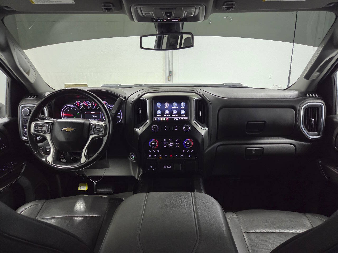 Used 2023 Chevrolet Silverado 2500 LTZ w/ LTZ Convenience Package AWD/4WD image 15