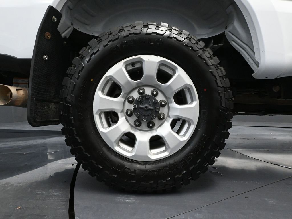 Used 2024 Ford F350 XLT w/ FX4 Off-Road Package image 15