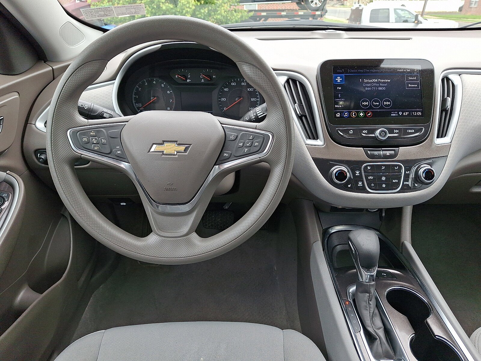 Used 2024 Chevrolet Malibu LT FWD image 11
