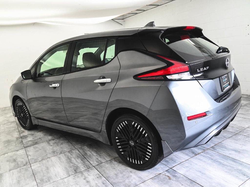 Used 2023 Nissan Leaf SV Plus FWD image 4