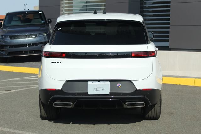 New 2026 Land Rover Range Rover Sport SE image 7