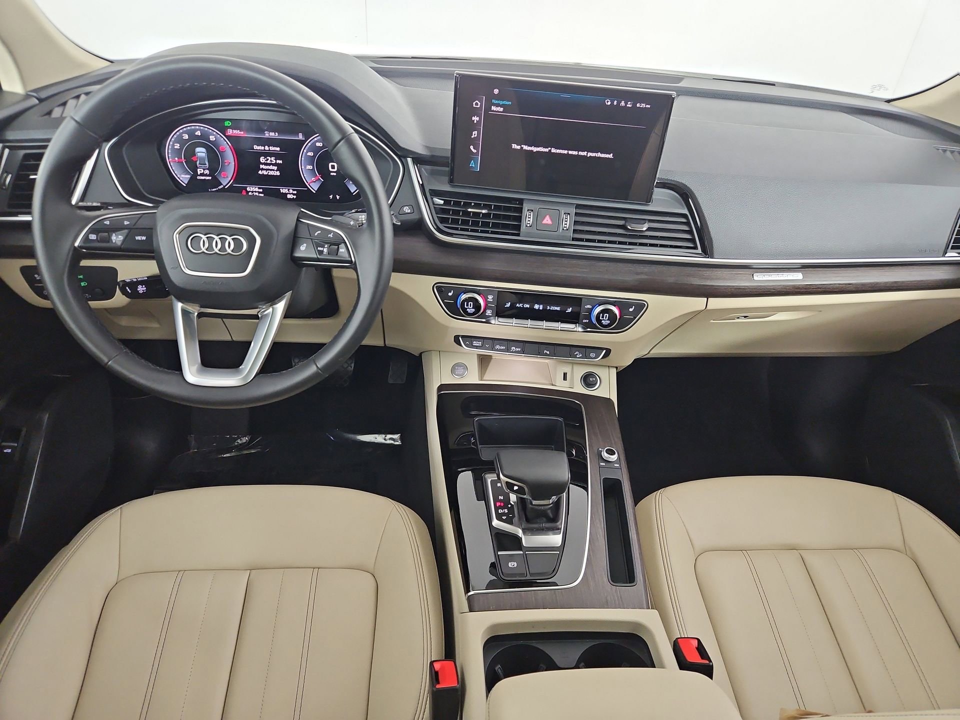Certified 2025 Audi Q5 2.0T Premium w/ Convenience Plus Package image 41