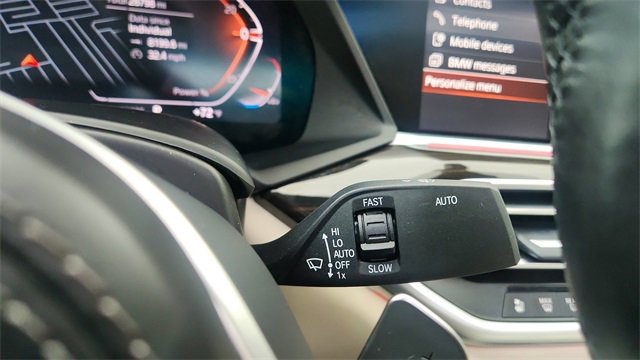 Used 2023 BMW X6 xDrive40i w/ Executive Package image 46