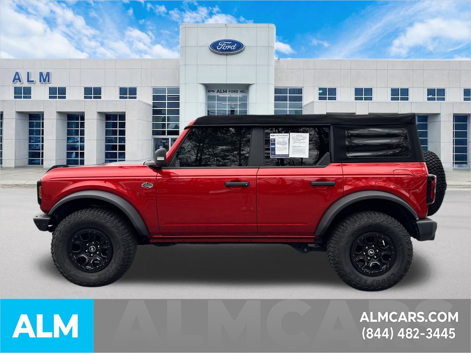 Used 2022 Ford Bronco Wildtrak image 9
