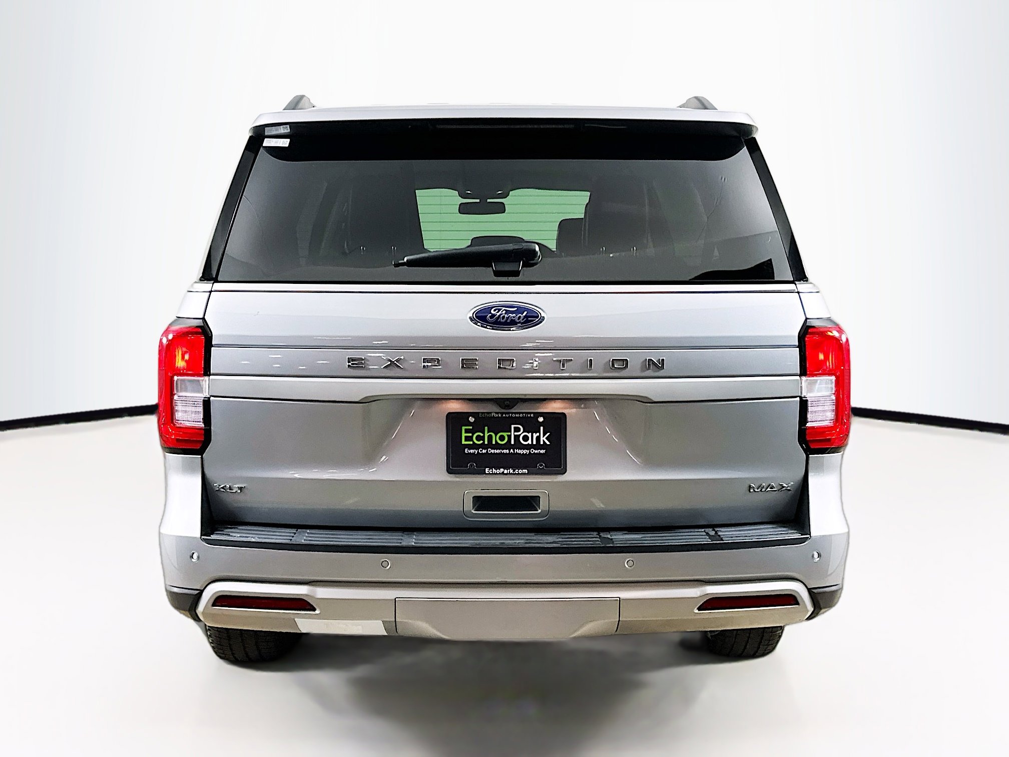 Used 2024 Ford Expedition Max XLT image 7