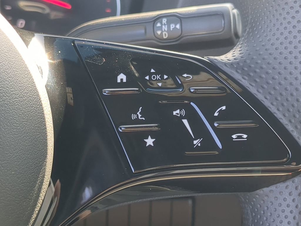 Used 2025 Mercedes-Benz Sprinter 2500 image 13