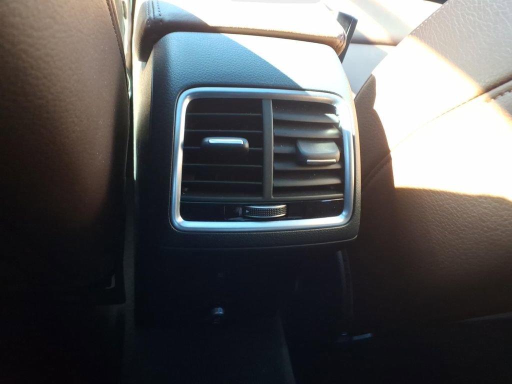 Used 2018 Audi Q3 2.0T Premium Plus w/ Premium Plus Package image 13