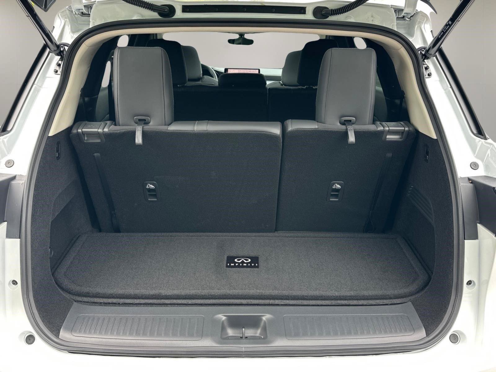 New 2027 INFINITI QX60 Luxe w/ Cargo Package FWD image 5