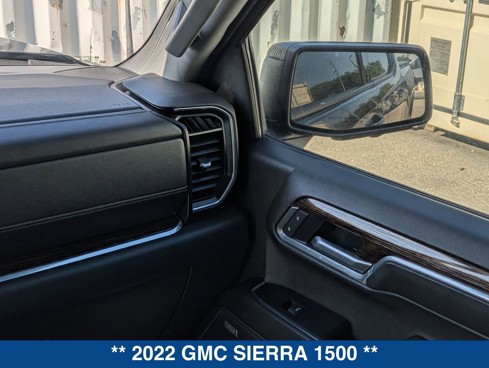 Used 2022 GMC Sierra 1500 Elevation w/ Elevation Premium Package image 18