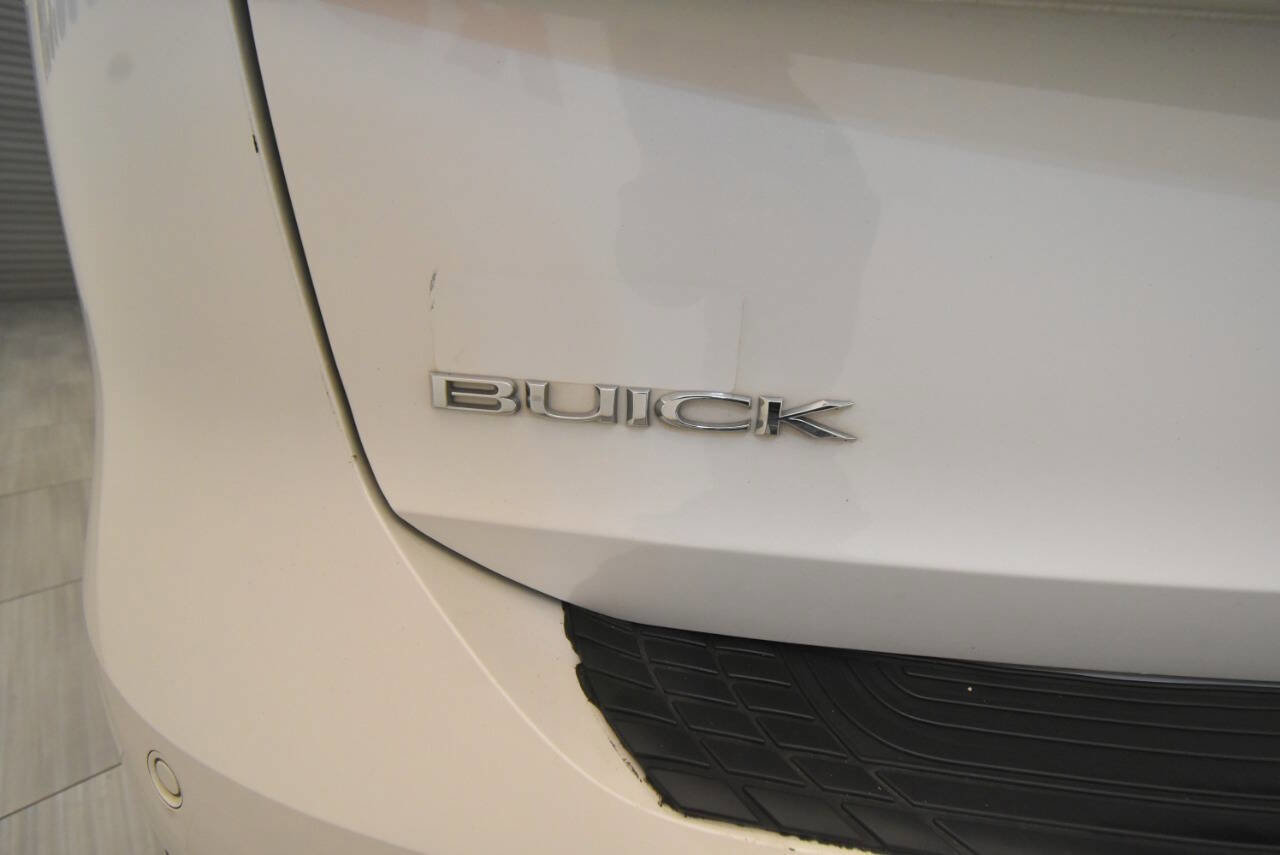 Used 2018 Buick Regal Essence w/ Driver Confidence Package #1 AWD/4WD image 51