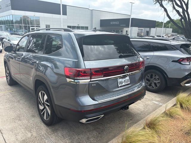 Used 2024 Volkswagen Atlas SE FWD image 5
