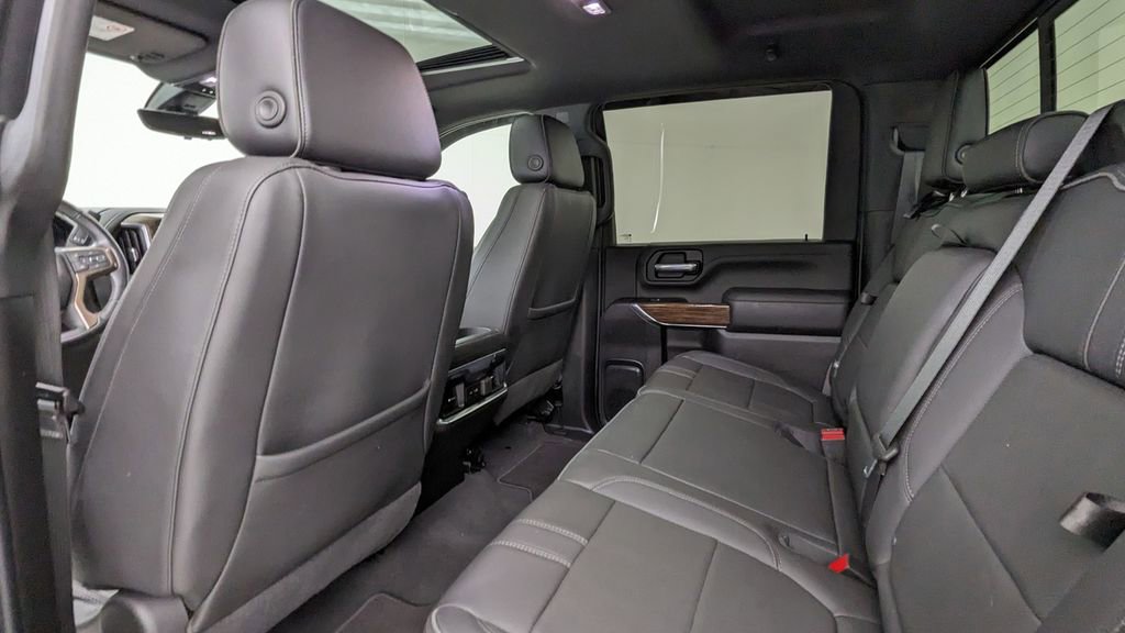 Used 2022 Chevrolet Silverado 3500 High Country image 36