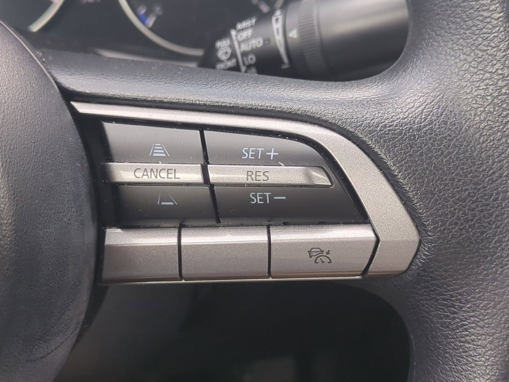 Used 2021 MAZDA MAZDA3 Sedan FWD image 26