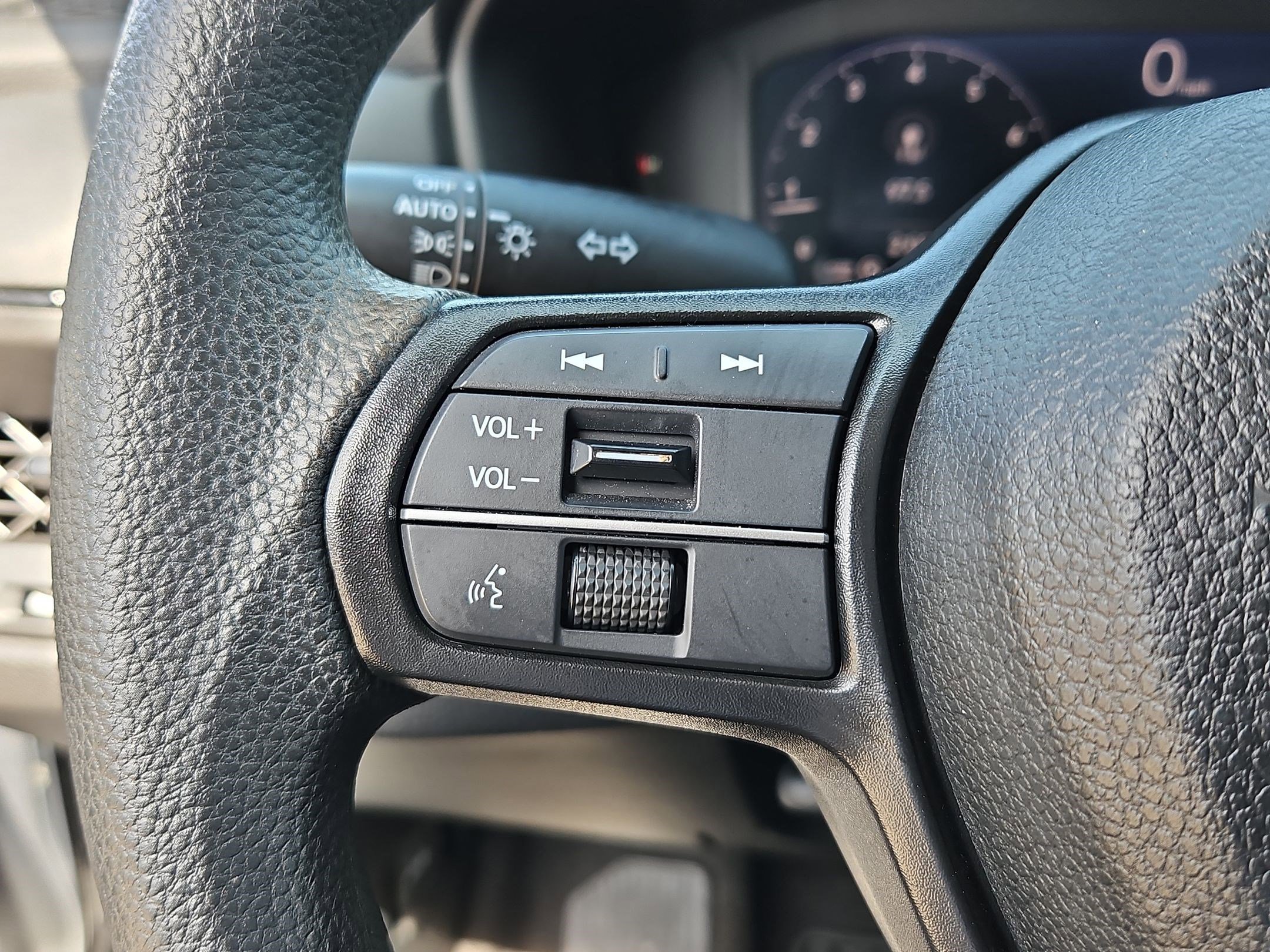 Used 2025 Honda Accord LX image 18