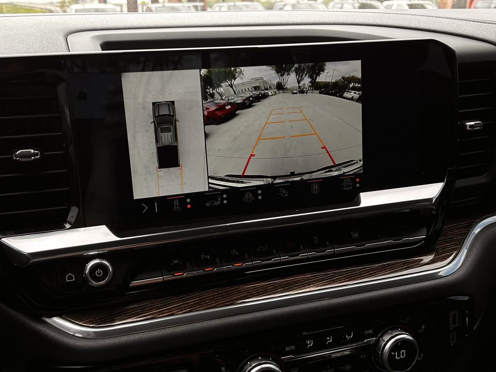 Used 2024 GMC Sierra 1500 Elevation w/ Elevation Premium Package image 18