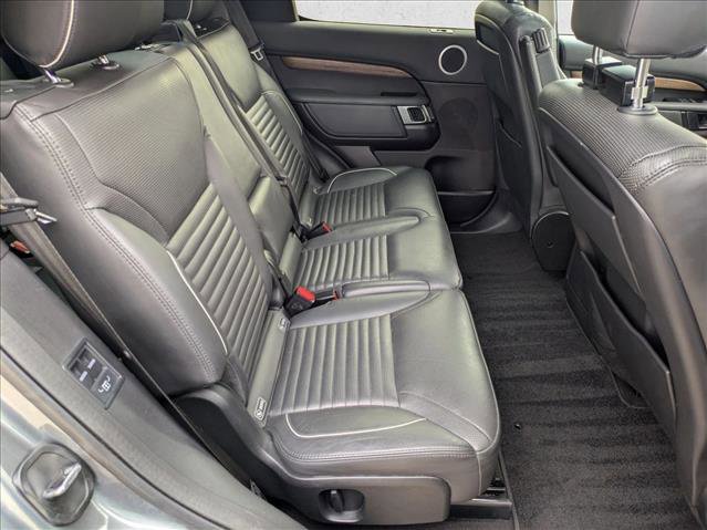 Used 2018 Land Rover Discovery HSE AWD/4WD image 23