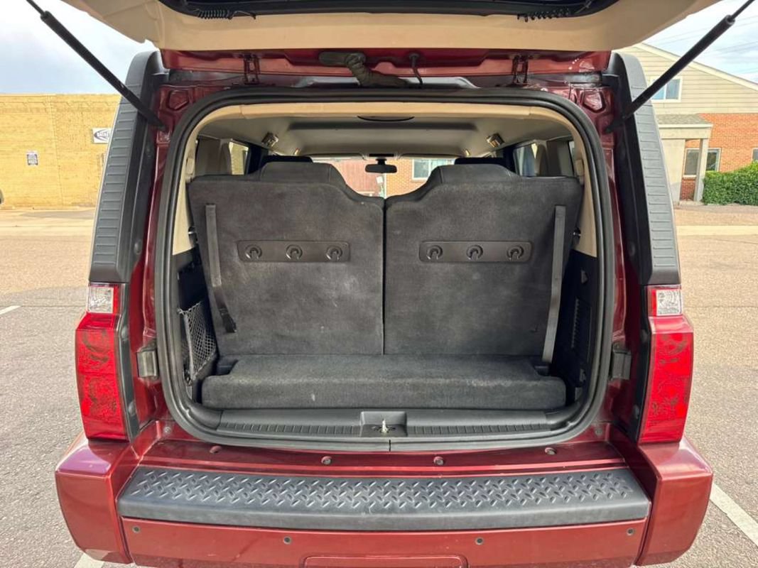 Used 2008 Jeep Commander Sport AWD/4WD image 10