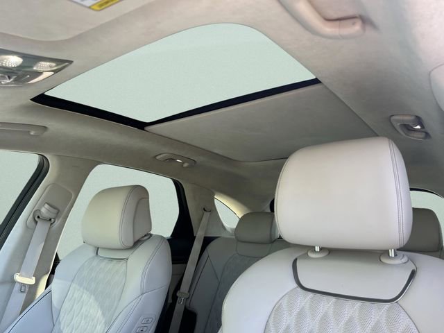 Used 2025 Genesis GV70 3.5T Sport w/ Sport Advanced Package image 26