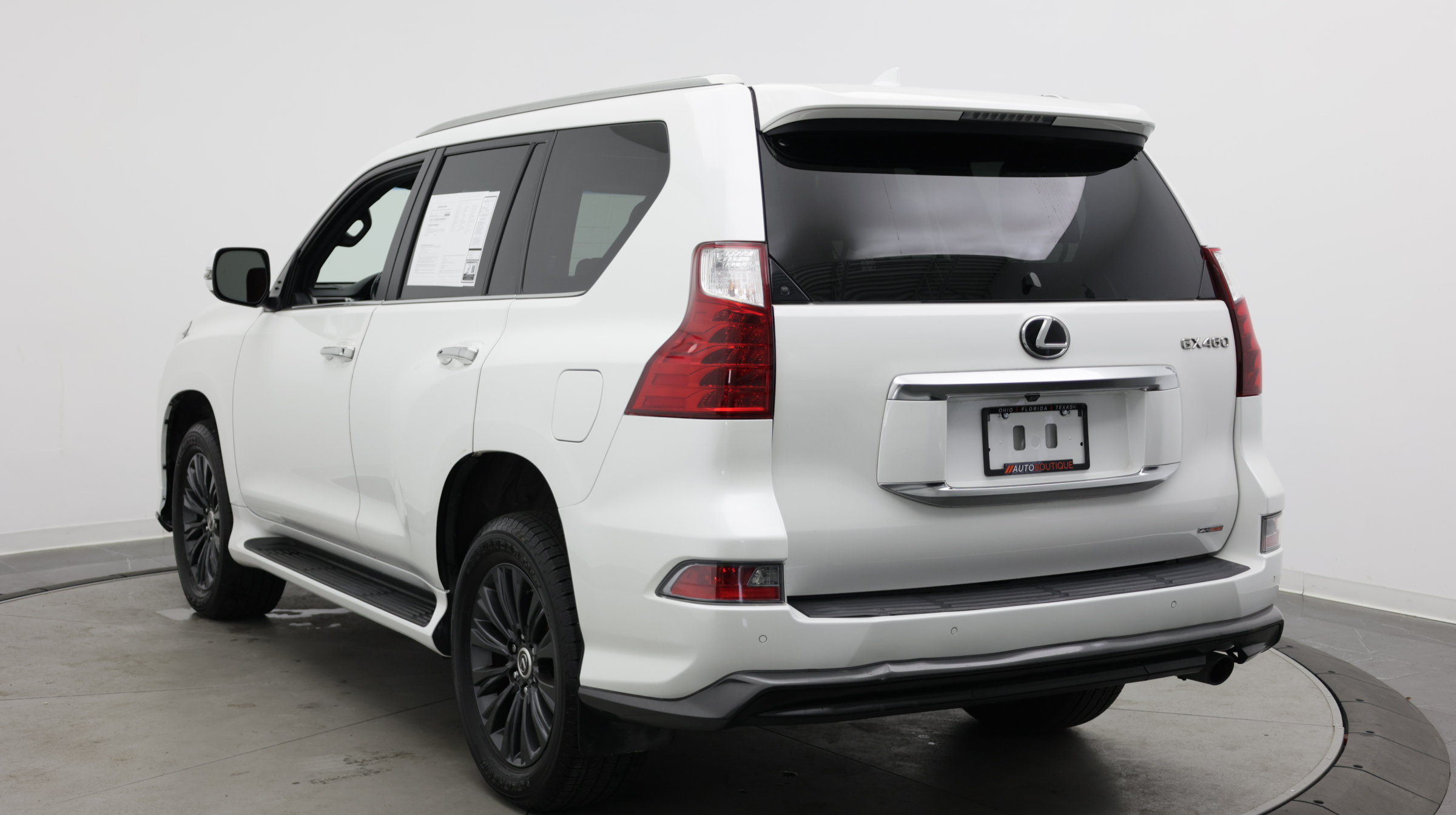 Used 2022 Lexus GX 460 Premium w/ Accessory Package AWD/4WD image 8