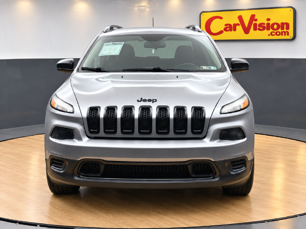 Used 2016 Jeep Cherokee Sport AWD/4WD image 3
