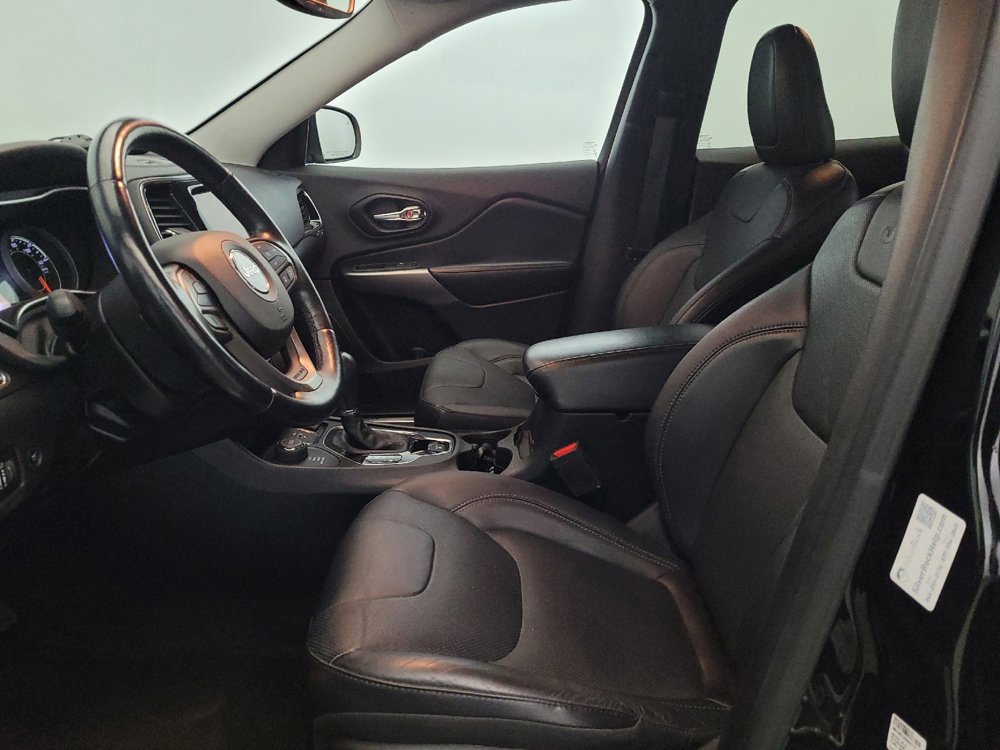 Used 2021 Jeep Cherokee Limited AWD/4WD image 17