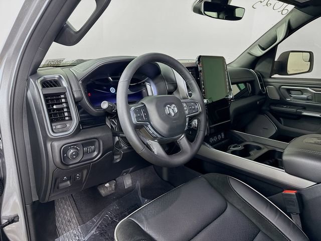 Used 2025 RAM 1500 Laramie w/ Night Edition image 9