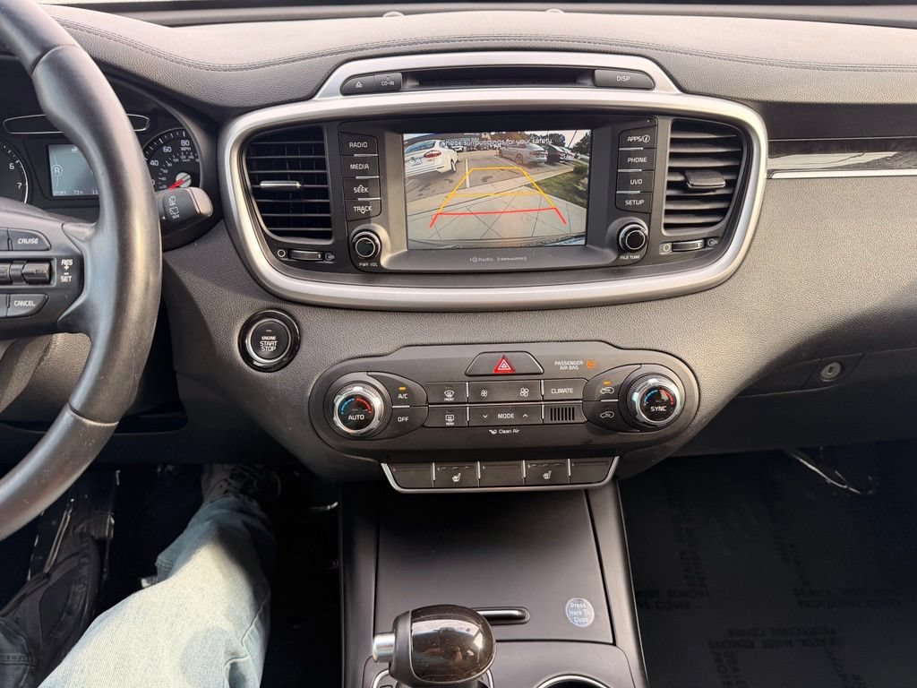 Used 2017 Kia Sorento FWD w/ LX Convenience Package image 22