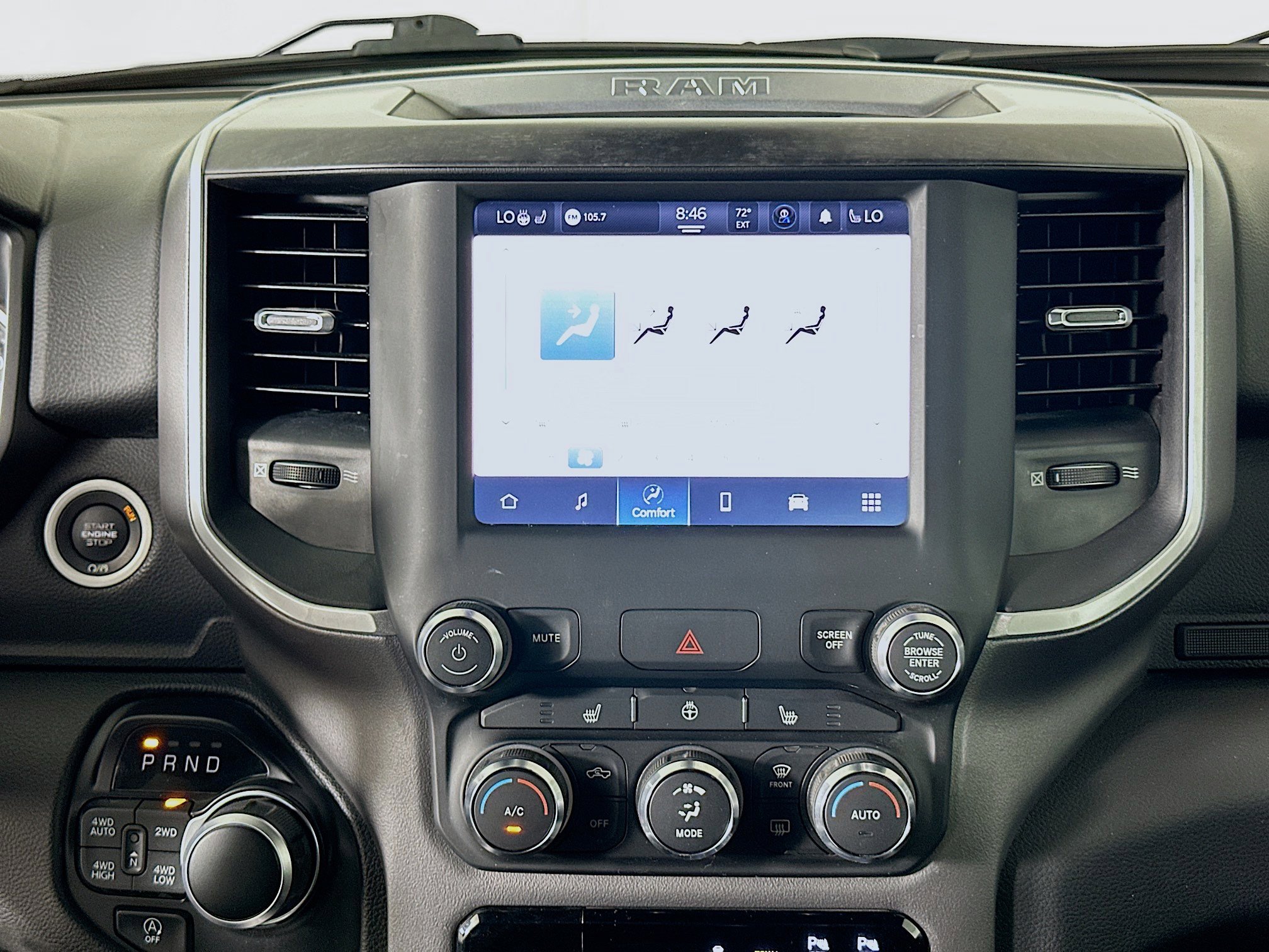 Used 2022 RAM 1500 Big Horn AWD/4WD image 23