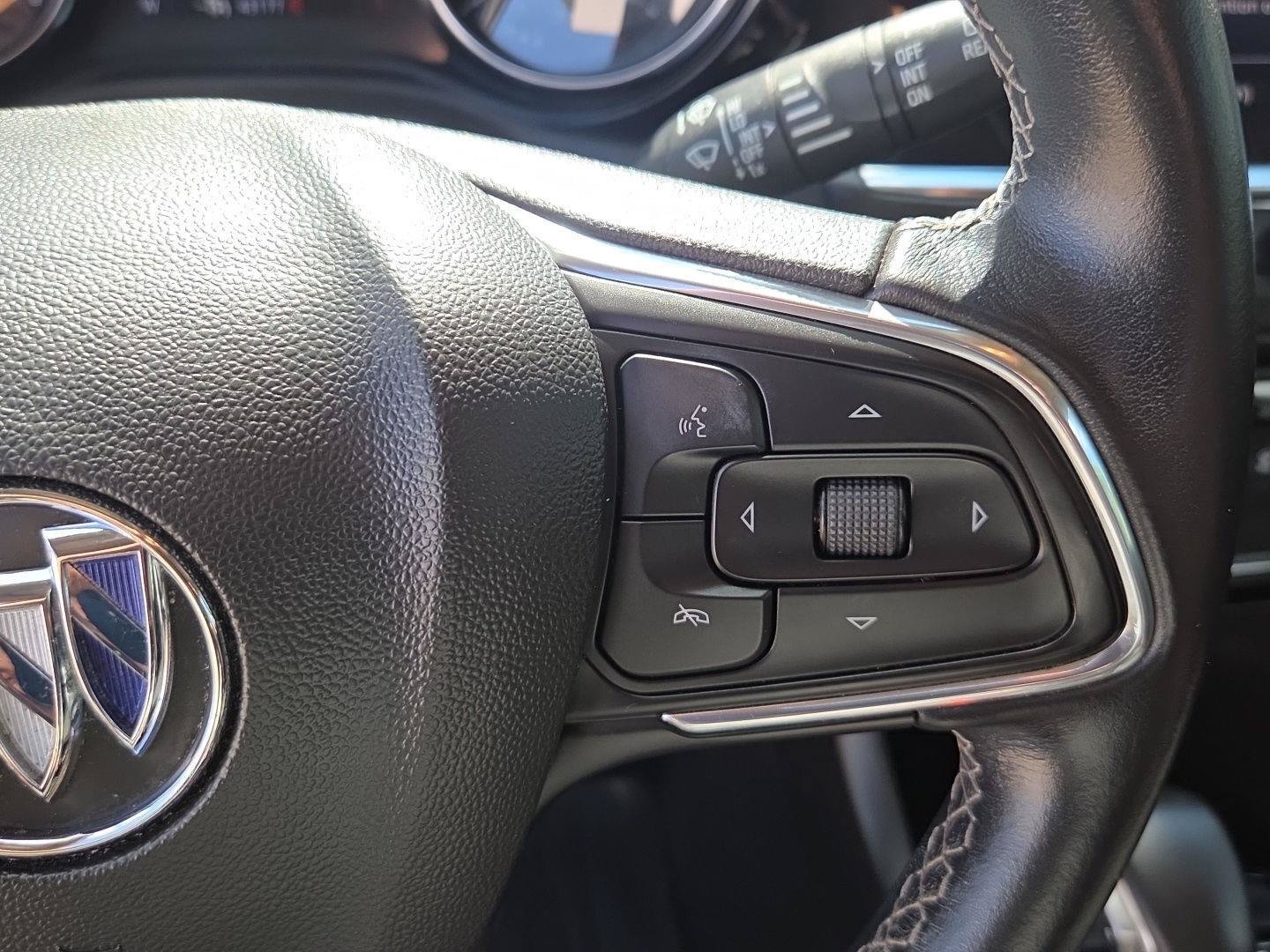 Used 2020 Buick Encore GX Preferred w/ Cold Weather Comfort Package FWD image 26