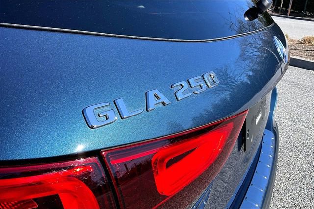 Certified 2023 Mercedes-Benz GLA 250 4MATIC image 27