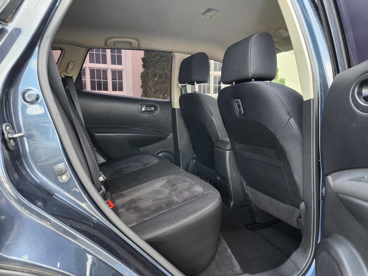 Used 2015 Nissan Rogue S w/ Convenience Package image 7