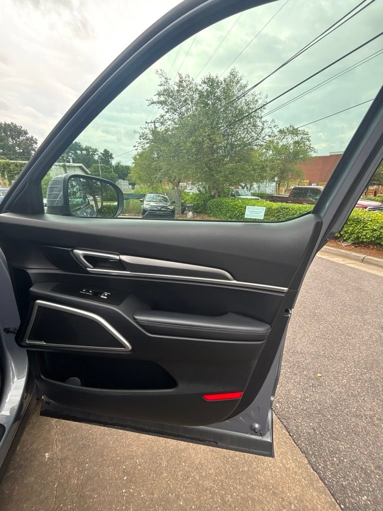 Certified 2022 Kia Telluride LX AWD/4WD image 26