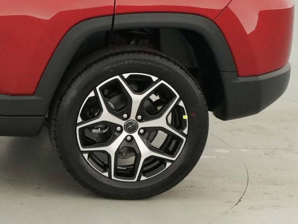 New 2026 Jeep Compass Limited image 38