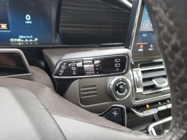 Used 2023 Lincoln Navigator L Black Label image 14