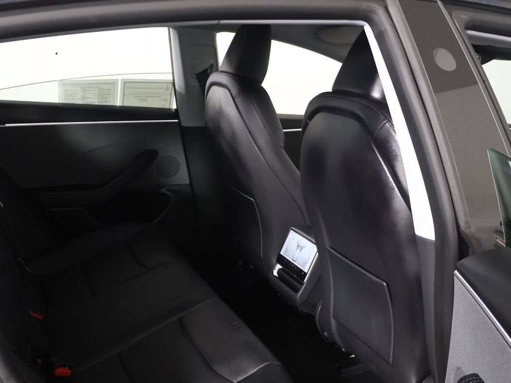 Used 2025 Tesla Model 3 RWD image 33