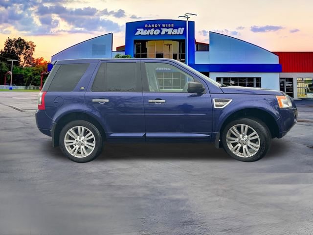 Used 2010 Land Rover LR2 HSE image 7