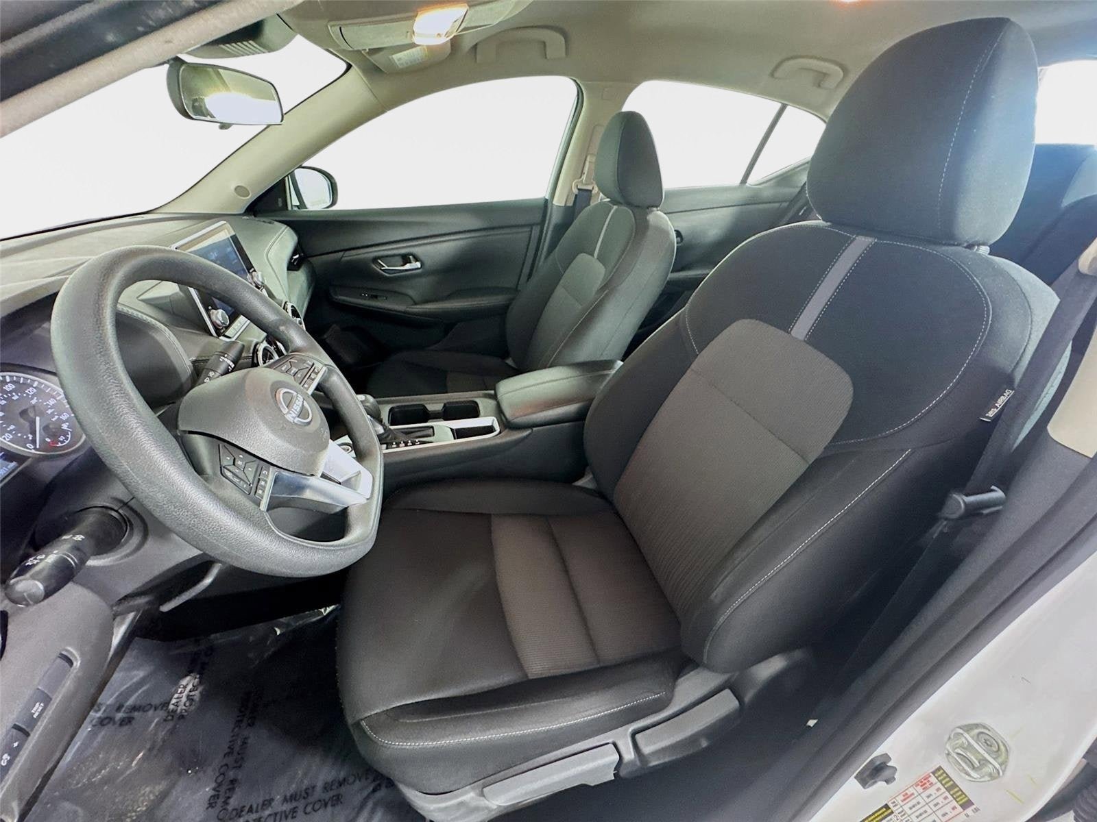 Used 2024 Nissan Sentra SV FWD image 11