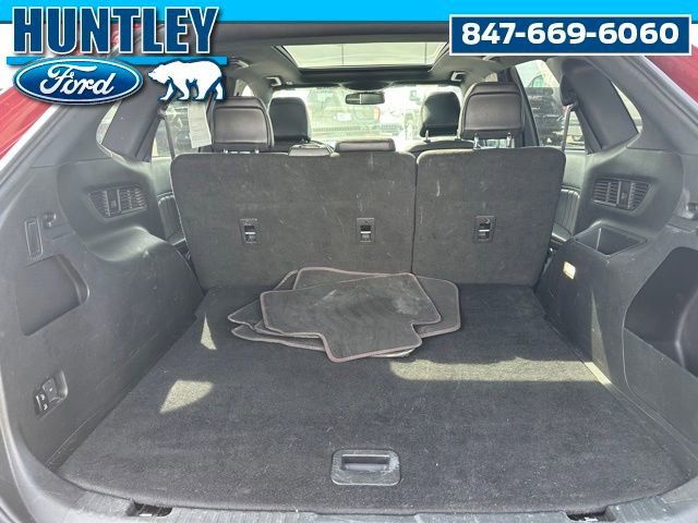 Used 2023 Ford Edge ST-Line image 9