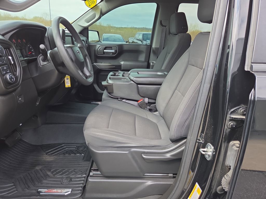 Certified 2021 Chevrolet Silverado 1500 Custom Trail Boss w/ Midnight Edition AWD/4WD image 26