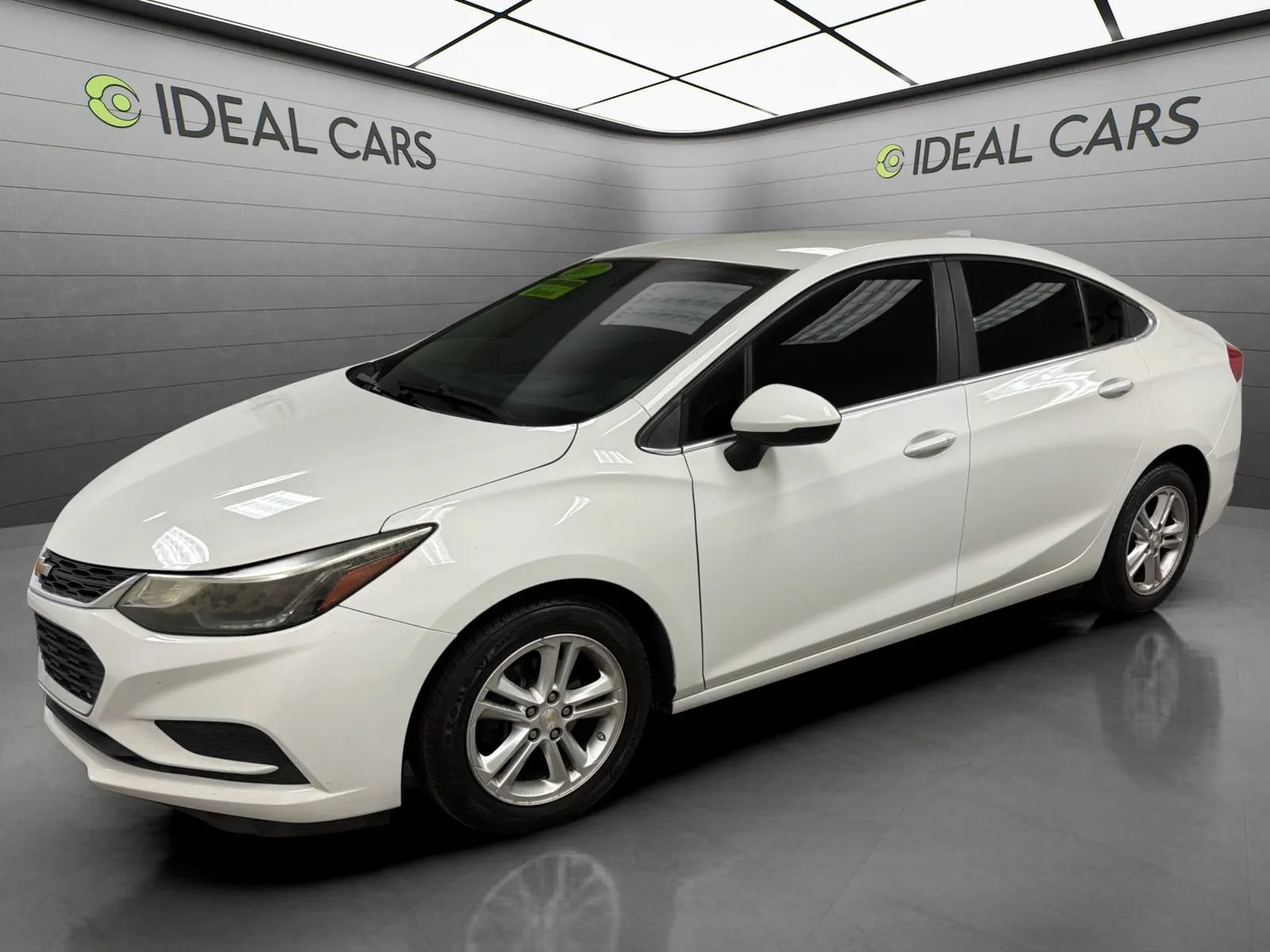 Used 2017 Chevrolet Cruze LT w/ Convenience Package